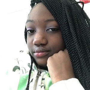 Meet your Posher, Aliya